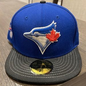 Toronto Blue Jays New Era flat bill hat with sticker!